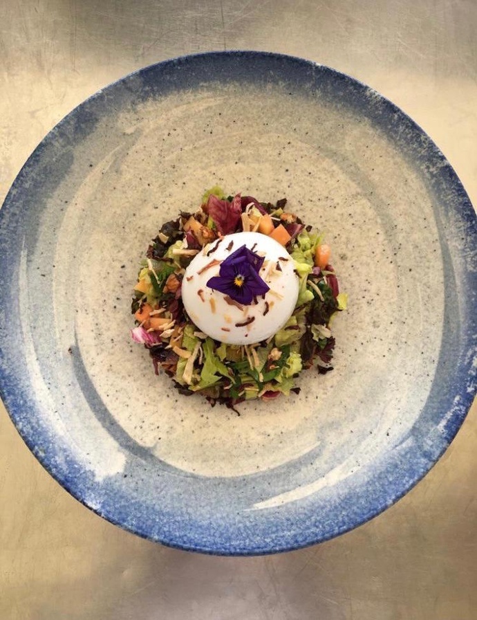 Burrata salatası yaptım, nasıl olmuş sizce canlar?