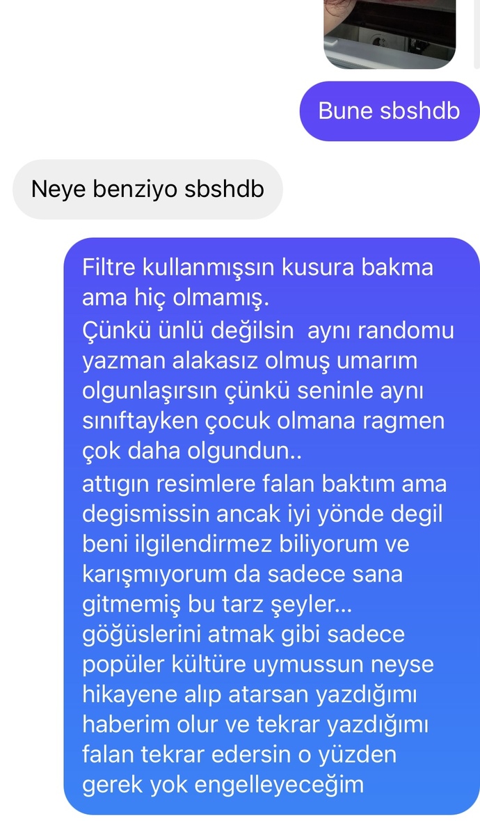 Eski okul arkadaşımın yaptığı şey çok saçma ve haksız buluyorum bir de dalga geçmesi çok saçma değil mi?