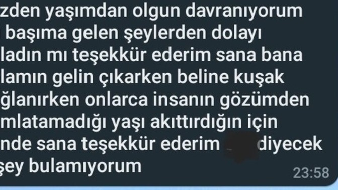 Erkek arkadaşıma ayrılalım dedim. Şu mesajı yazdı. Sizce geri barışmalıyı mıyım fikirleriniz çok önemli benim için?