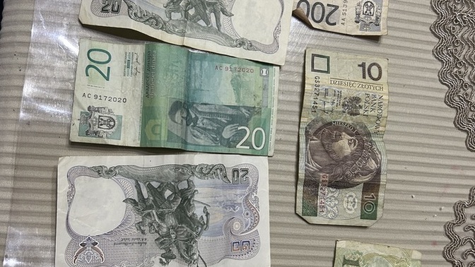 Bu eski paralar satılır mı, değeri var mı?
