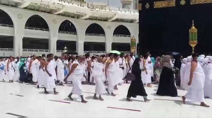 Evlendikten sonra balayı yerine umreye gitmeyi istiyorum, var mı böyle düşünen?