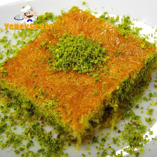 Baklava ve kadayıf arasında sizin favorini tatlınız hangisi?