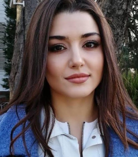 Güzel olmak için illa sarı saçlı, renkli gözlü, beyaz tenli mi olmamız gerekiyor?
