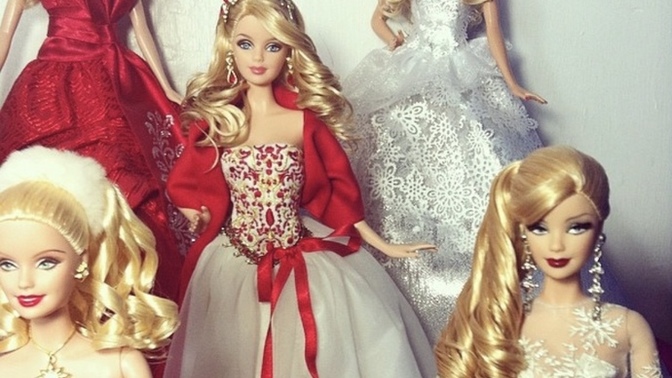 Barbie bebekleri sever misiniz?