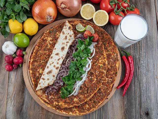 Lahmacunu çıtır mı, yoksa yumuşak mı seversiniz?