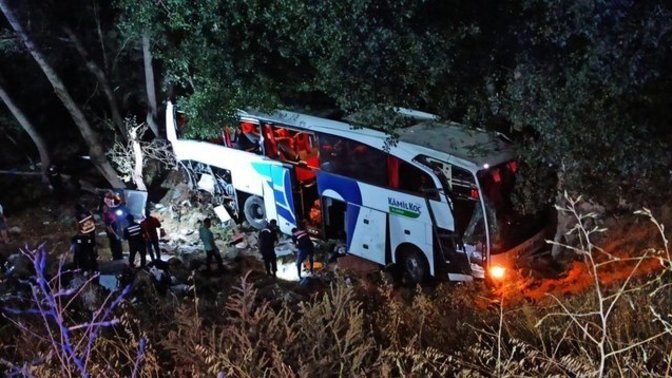 Yozgat'taki kazayı yapan otobüs şoförünün oğlu, "Babam, BionTech aşısı nedeniyle kalp krizi geçirdi" dedi. Sizce olabilir mi?