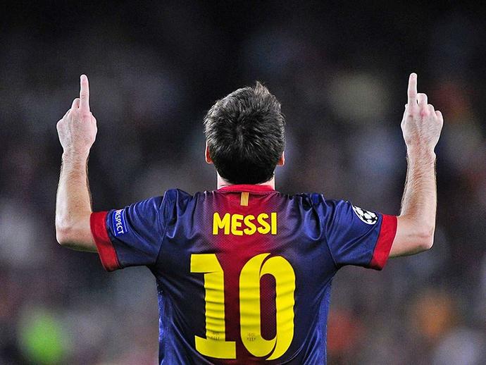 Messi vs Ronaldo Sizce Hangisi?