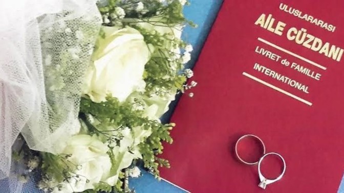 Türkiye'de aileler anlaşmadığı sürece gençler evlenemez mi?