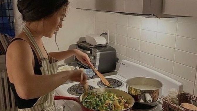 İnternetten bakıp yemek yapmak eksiklik midir?