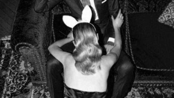 Partnerin blowjob sırasında kendisinin de bundan keyif aldığını göstermek için hoş sesler çıkarmalı mı?