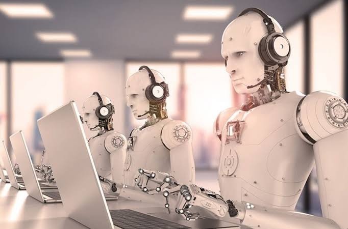 Bazı kullanıcıların cevapları sizlere de çok robotik gelmiyor mu?