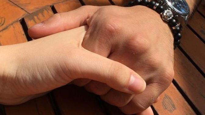 Sevgilim tırnaklarını yaptıralım mı dedi. Beni beğenmiyor mu?