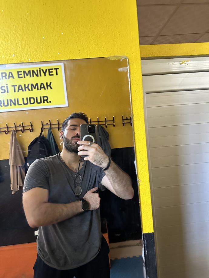 Bebekken sarışın iken şimdi neden esmer oldum?