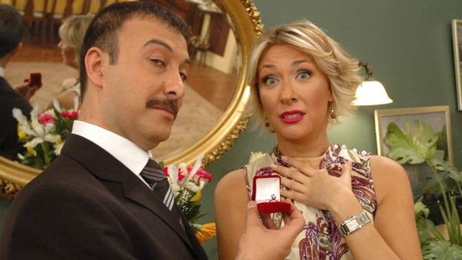 Aile evinde mutlu değilim, önüme çıkan ilk kişi ile evlenip gitsem mi?