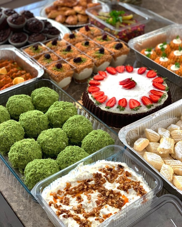 Ev içinde aile arası söz takılacak. İkram önerileri ve tavsiye verebilir misiniz?