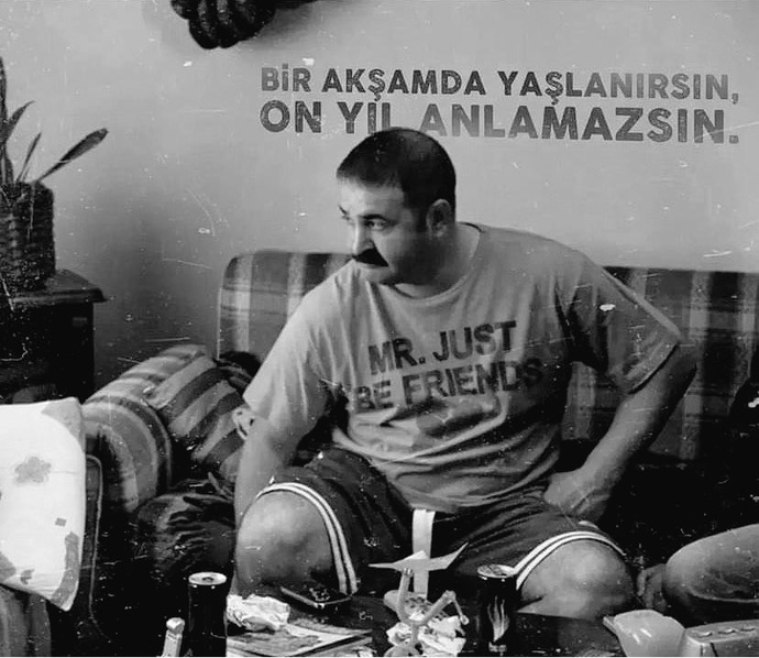 Her şeyin yalan olduğunu fark ettiğinizde yaşınız kaçtı?