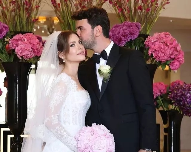 Bu yaz evlenen ünlüler! En beğendiğiniz çift hangisi oldu?