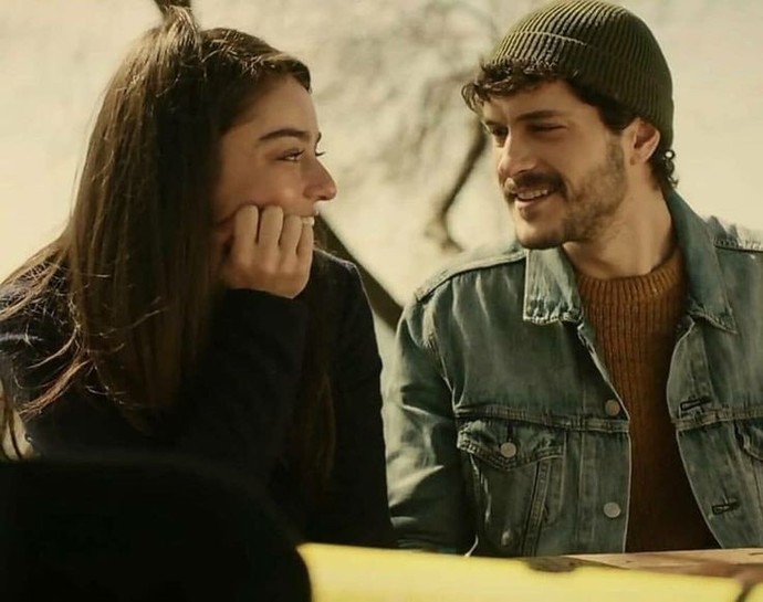 Bir anda birine tutulmak aşk mıdır, yoksa heves mi?