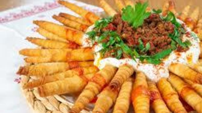 Yemek yapmayan biriyle evlenir misin?