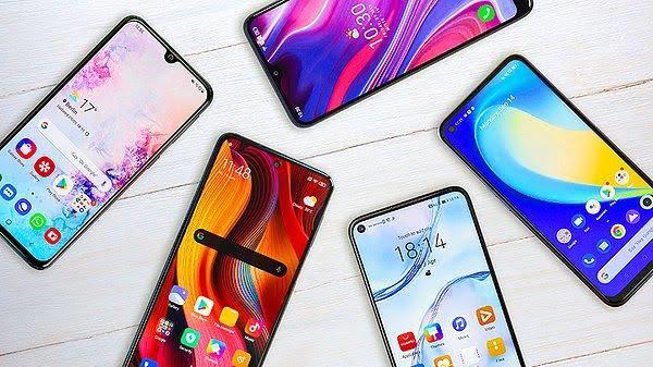 Akıllı telefon alırken en çok hangi özelliğine dikkat edersiniz?