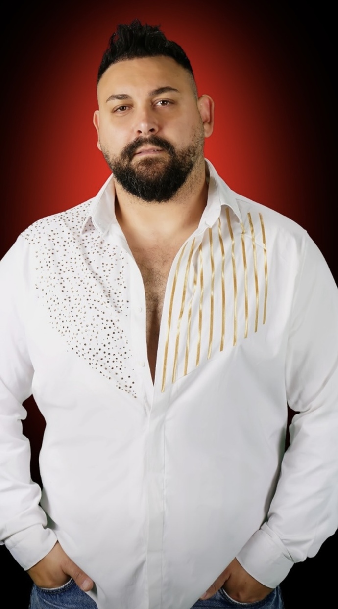 En sevdiğiniz bestinize burdan hangi şarkıyı armağan etmek isterdiniz?🎶🎶?