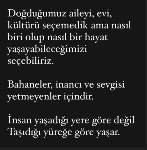 Olgun olduğunu düşünerek buluştuğum adam dekolteme bakıp " bir daha tekerrür etmesin" dedi. Bu durumda siz ne tepki verirdiniz?