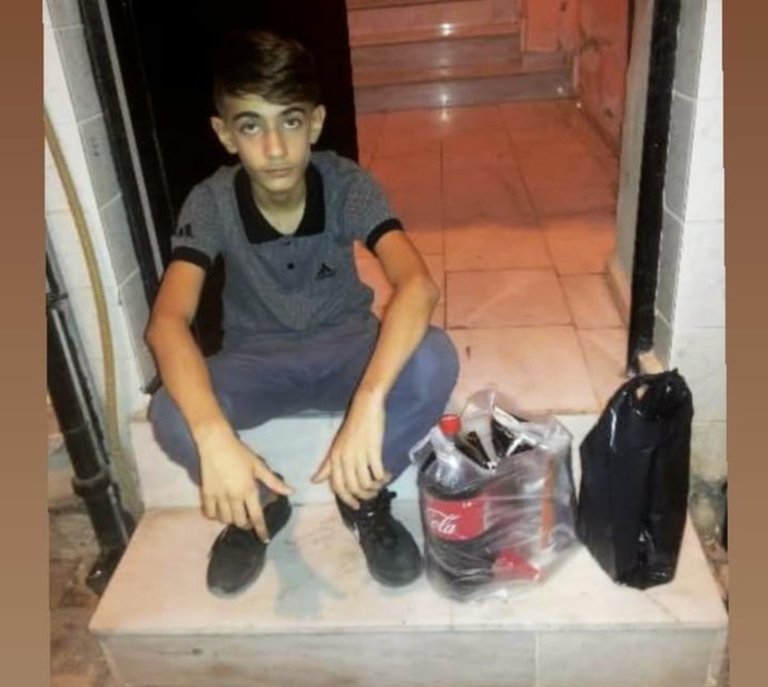 Çocukluk resminiz varsa kapıştıralım mı 😂?