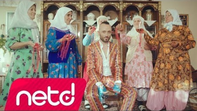 Seslerin, şarkıların hafızası var mı bir şarkıyı dinlerken anılarınız canlanıyor mu gözünüzde?