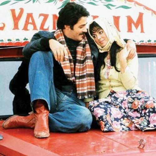 Selvi Boylum Al Yazmalım