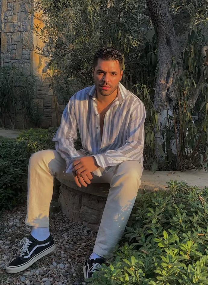 Emir Can İğrek dinliyor musunuz en sevdiğiniz şarkıları hangisi?