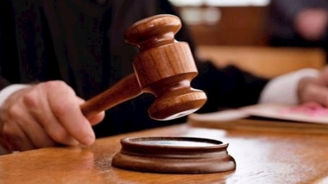 Yargıtay "Eşinin ameliyatı sırasında yeteri kadar ilgi göstermemek ve eşini üstlerine karşı şikâyet etmek boşanma sebebidir" dedi. Bu gibi kararlar, evliliklerdeki bağı artırır mı?