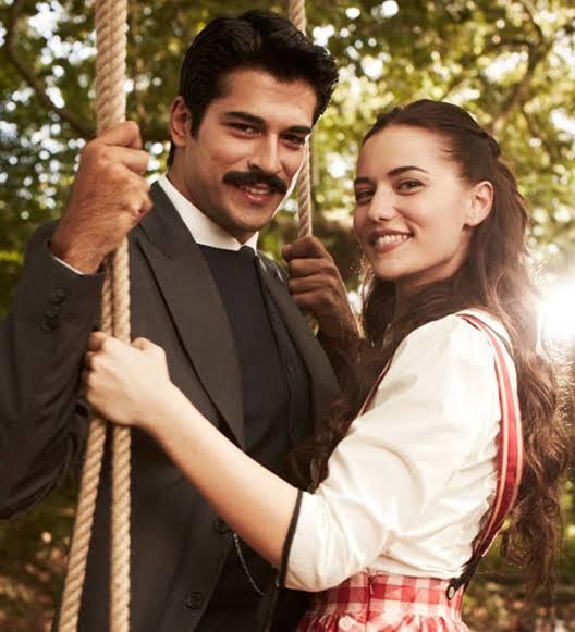 Playboy erkek mi kadınların daha çok kalbini çeler, İstanbul beyefendisi mi?