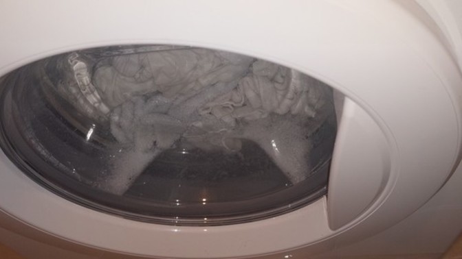 Çamaşır makinesi köpükleri atamıyor ne yapmalıyım?