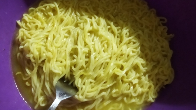 Noodlee sever misiniz ve ne sıklıkla kaç paket yersin?