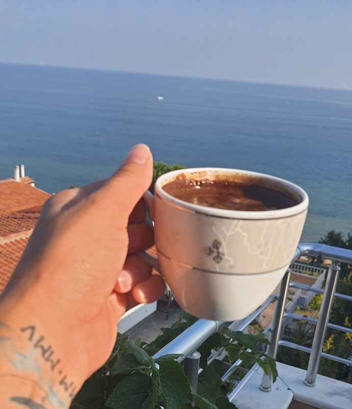 Kahve içmenin saati olur mu?