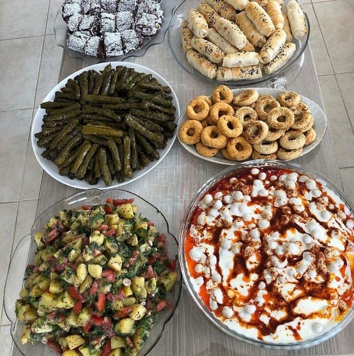 İş arkadaşlarıma bir şeyler hazırlamak istiyorum ne yapsam?