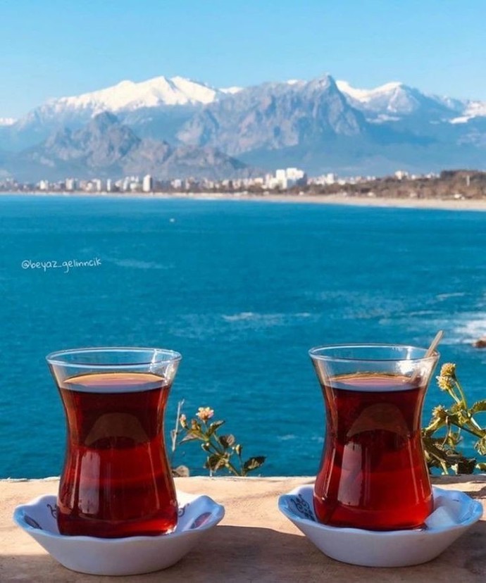 Çayı şekerli mi yoksa şekersiz mi içersiniz?