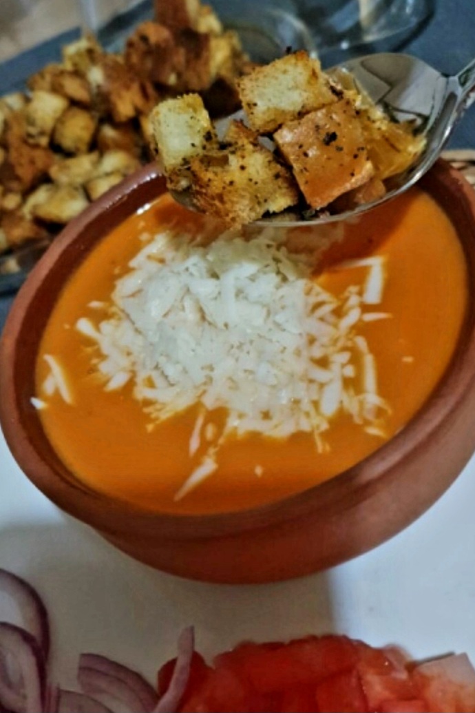 Çorbalarınızda Kıtır Ekmek Kullanırmısınız?