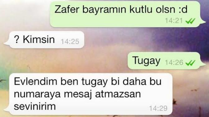 Zafer bayramını kutlamak için eski sevgiliye mesaj atılır mı🙄?