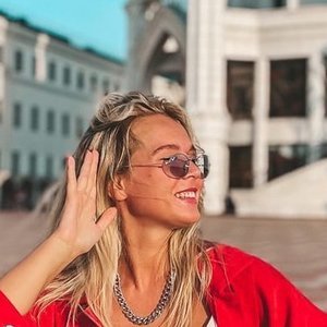 Sizin kafanızdaki 40 tilki, benim kafamdaki 1 topal tavşanı kovalayamaz. Yani kötülük yapmıyoruz diye canım da değiliz. 🥳