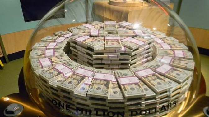 Elinize milyon dolar geçti, nasıl harcarsınız?