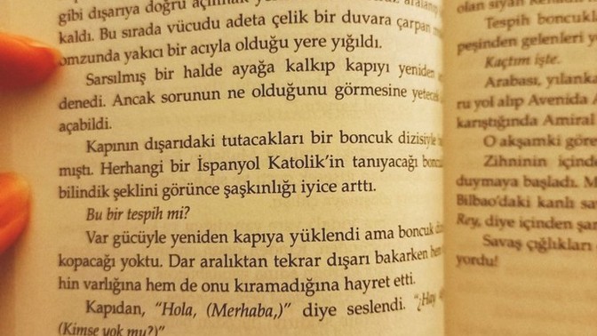 Gece mi, gündüz mü kitap okumak daha keyifli📚?