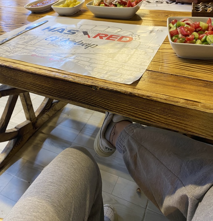 Eşofman giyildiğinde kadınlar neden garip bakar ki?