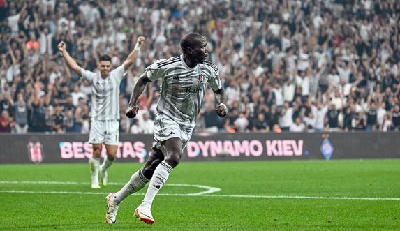 Beşiktaş - Dinamo Kievi 1-0 yenerek UEFA Konferans Liginde gruplara kalmayı başardı! Maçı nasıl buldunuz?