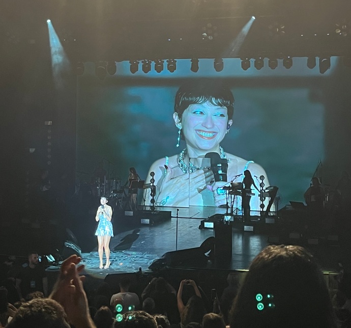 Dün Melike Şahin konserine gittim. Şarkılarını sever misiniz?
