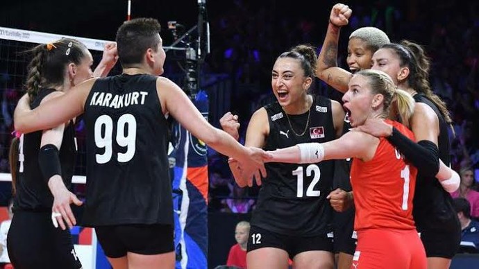 Kadınlar Avrupa voleybol şampiyonasını takip edeniniz var mı?