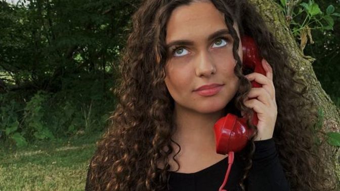 Beklediğiniz bir telefon var mı?