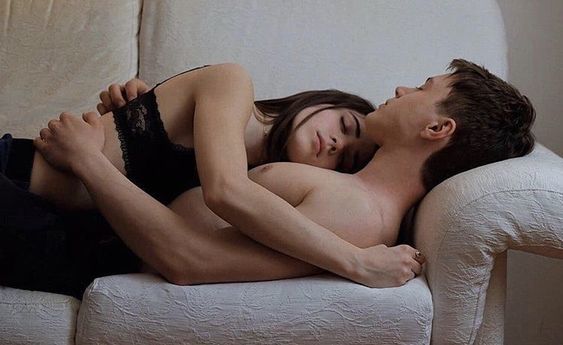 Bir erkek cinsellikle bağlanır mı?