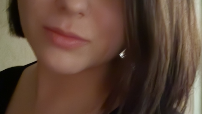 Bu sinsi kadın dudağı mı oluyor 😄?