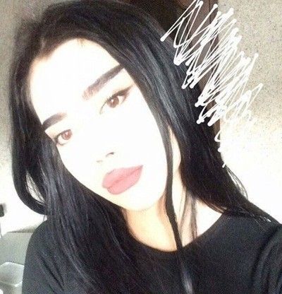 Erkekler, sevgiliniz sizinle konuşurken onamı bakardınız yoksa göğüslerinemi?